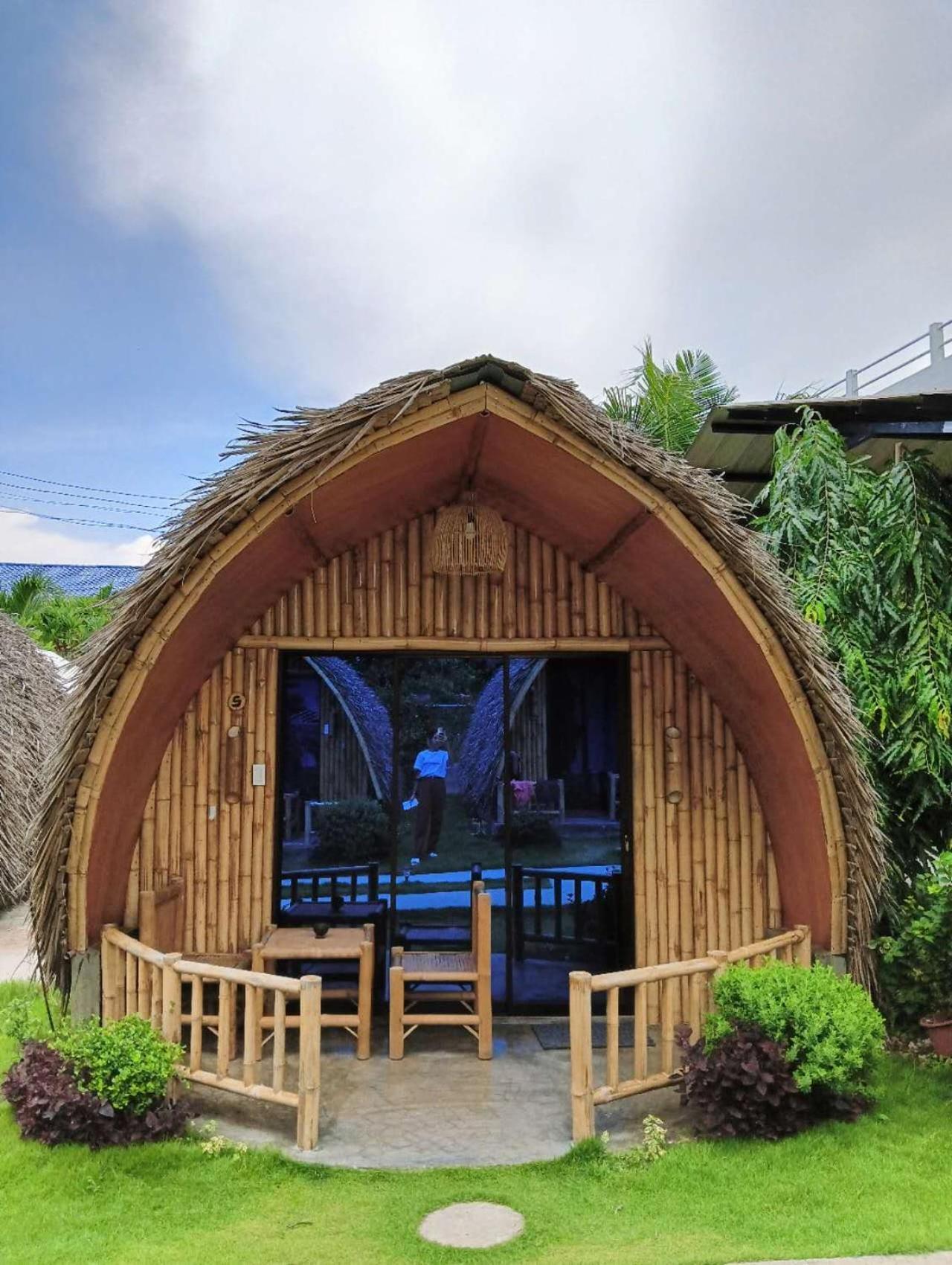 East Holiday Resort Moalboal Extérieur photo
