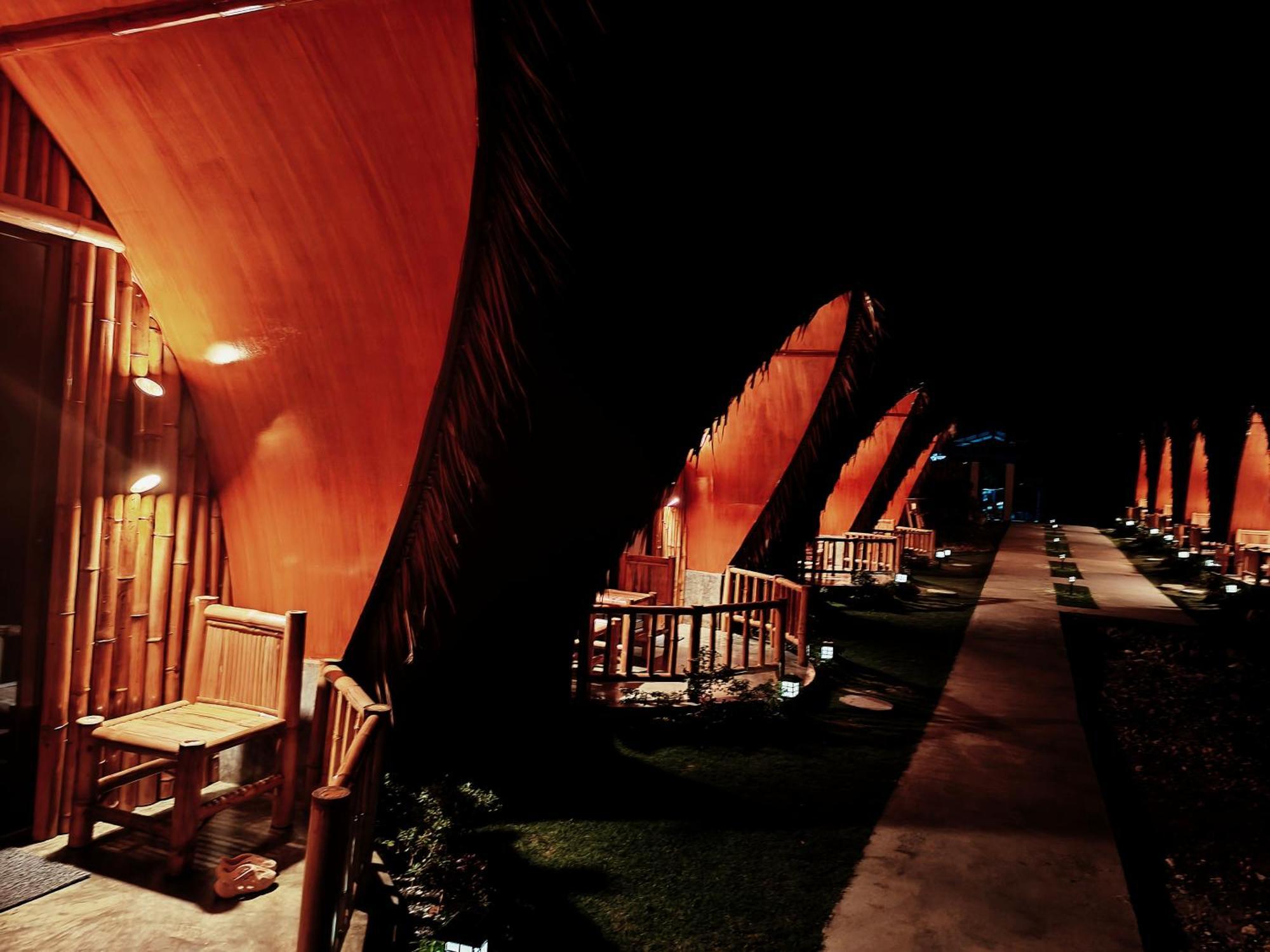 East Holiday Resort Moalboal Extérieur photo