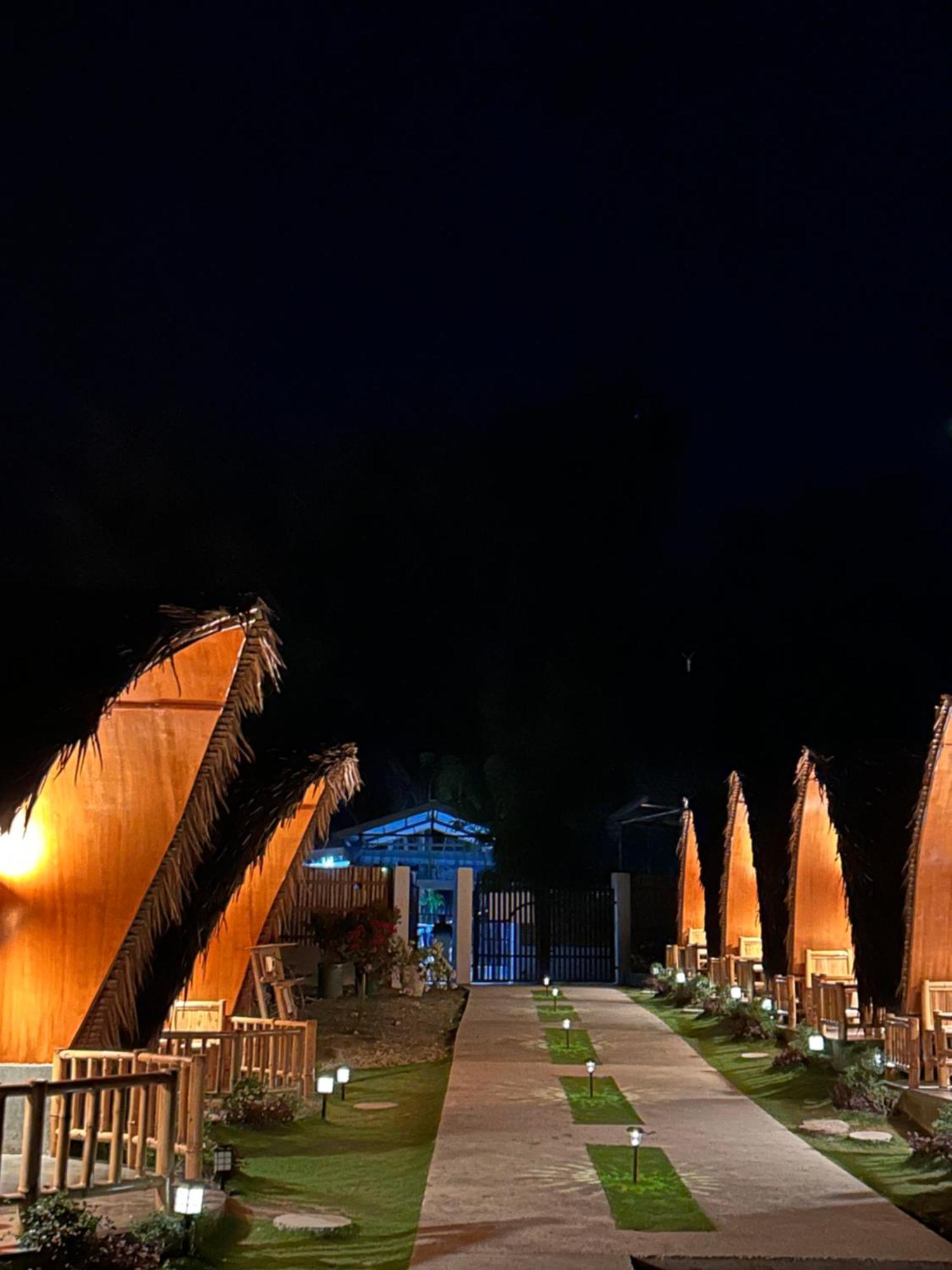East Holiday Resort Moalboal Extérieur photo
