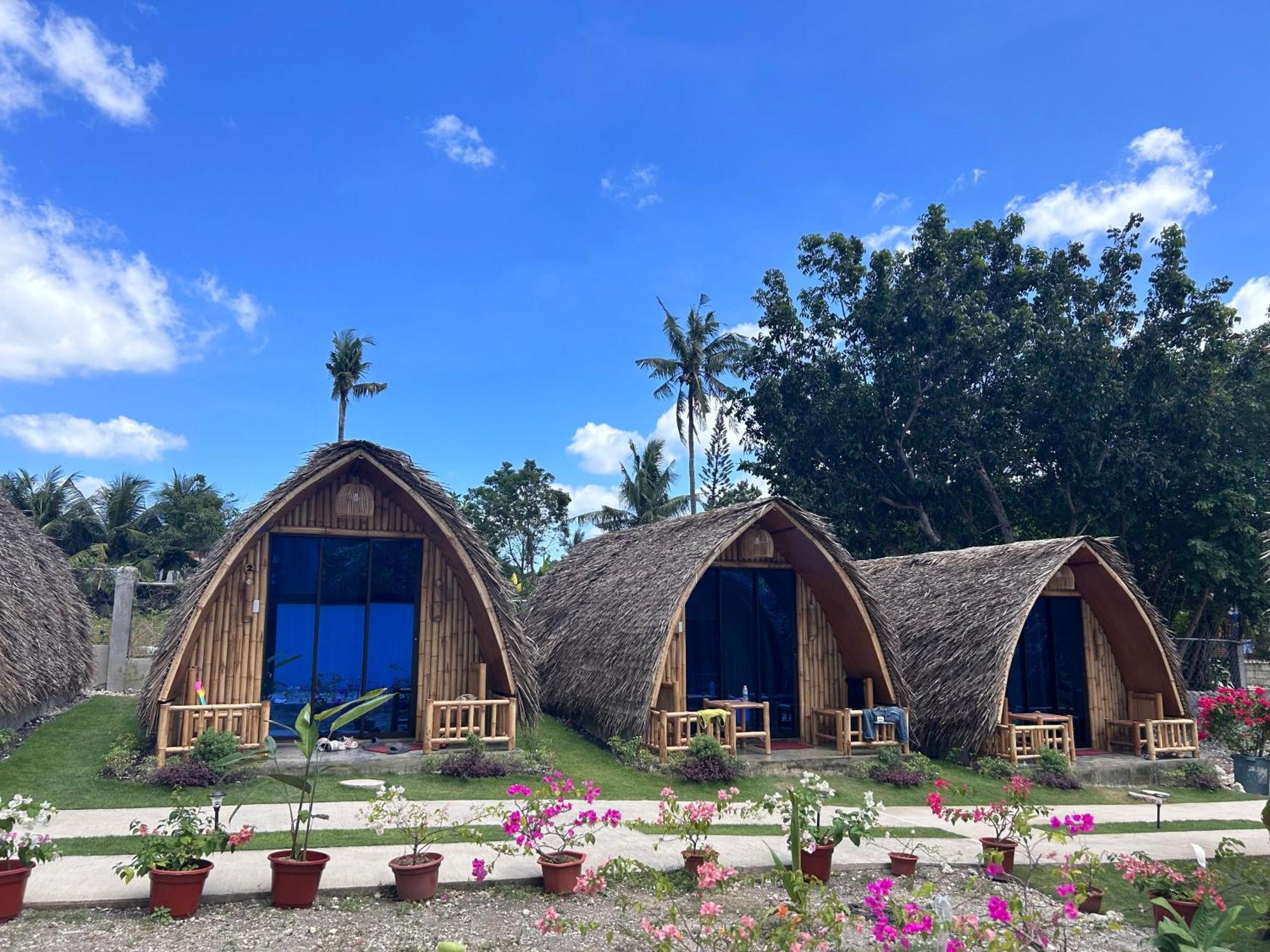 East Holiday Resort Moalboal Extérieur photo