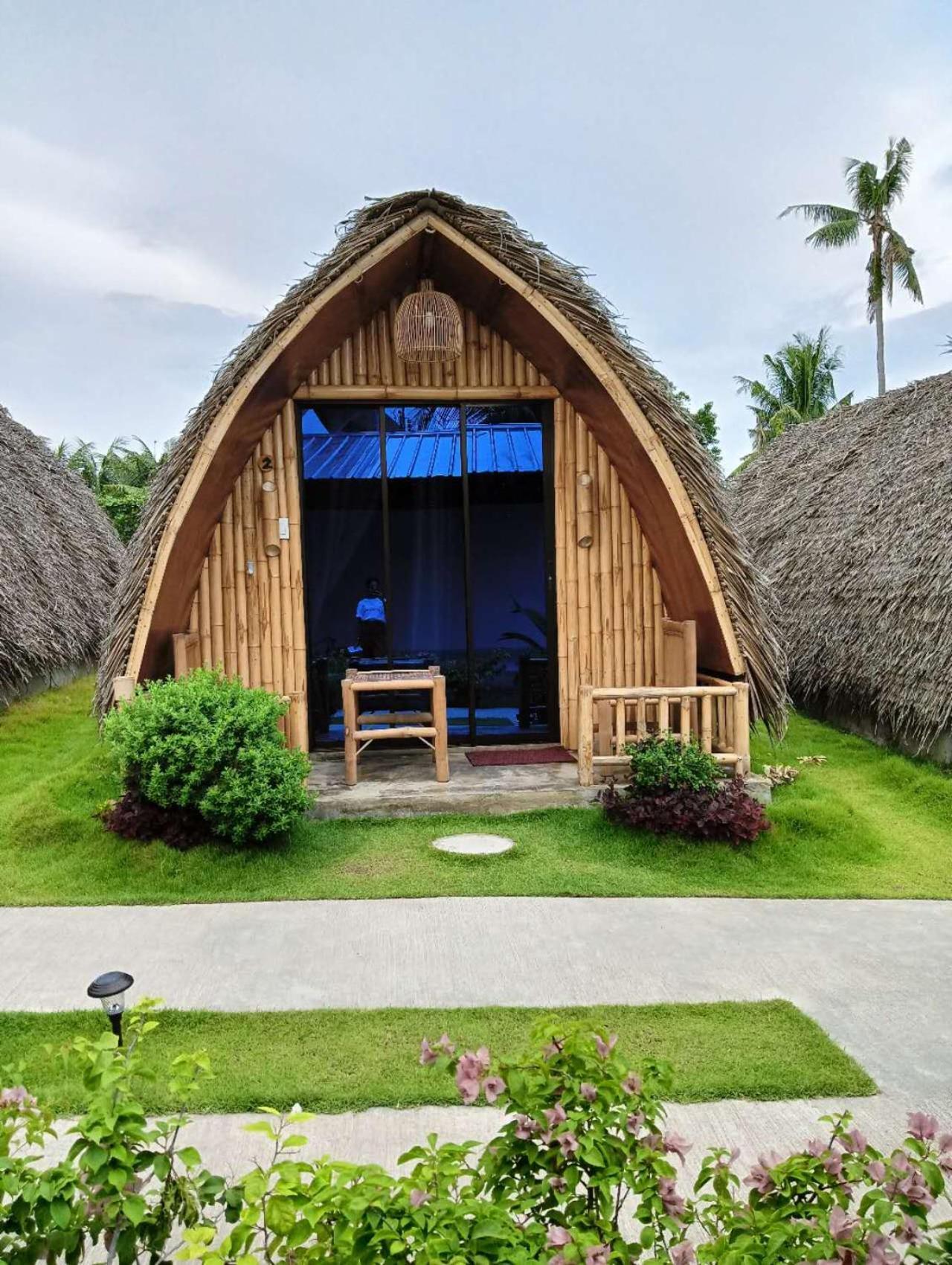 East Holiday Resort Moalboal Extérieur photo